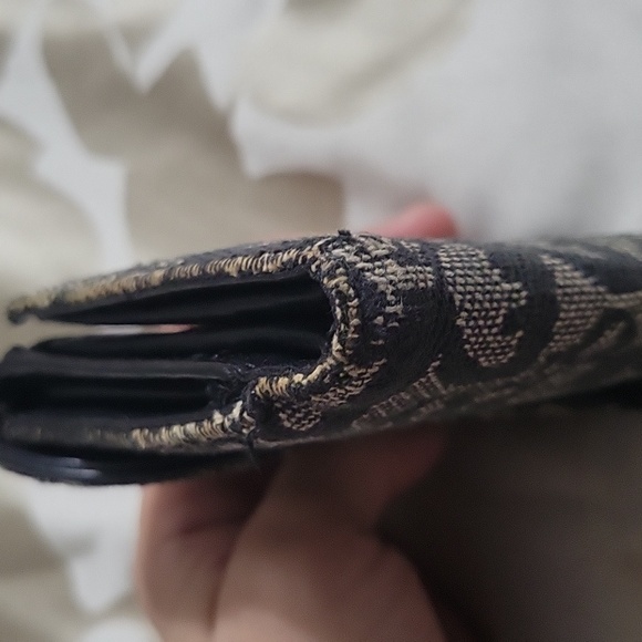 Christian Dior Compact Saddle Wallet - Picture 11 of 11